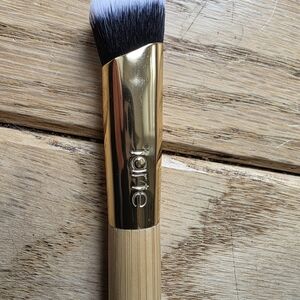Tarte Gold and Tan Makeup Brush